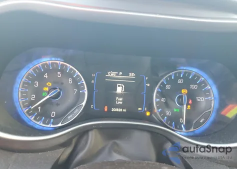 2018 Chrysler Pacifica Touring L z USA, uszkodzony, nr VIN 2C4RC1BG2JR142100